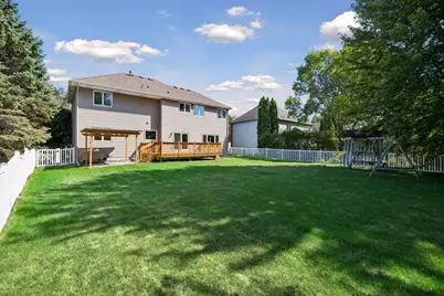 3925 Urbandale Lane N, Plymouth, MN 55446 - Photo 59