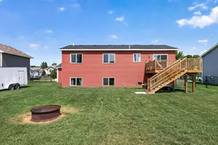 707 Greenwood St SW, Isanti, MN 55040 - Photo 41
