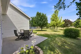 2872 35th St S, Moorhead, MN 56560 - Photo 5