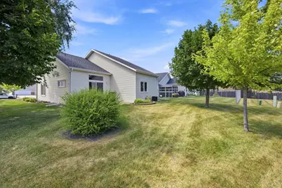 2872 35th Street S, Moorhead, MN 56560 - Photo 3
