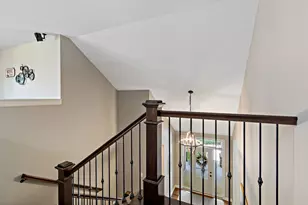 16899 E Lake Dr, Lakeville, MN 55044 - Photo 31