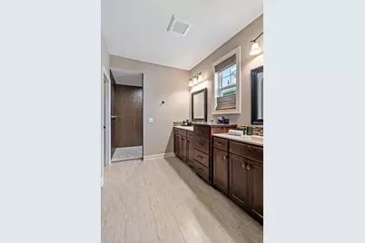 16899 E Lake Drive, Lakeville, MN 55044 - Photo 45