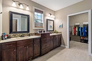 16899 E Lake Dr, Lakeville, MN 55044 - Photo 47