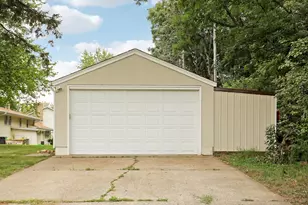 5900 Wisconsin Cir N, New Hope, MN 55428 - Photo 61