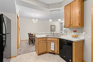 15309 Greenhaven Ln, Burnsville, MN 55306 - Photo 15
