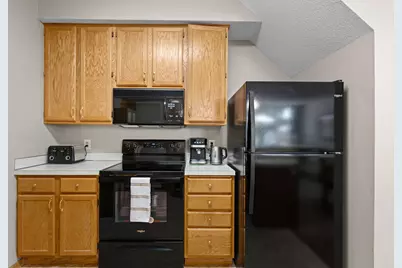 15309 Greenhaven Lane #109, Burnsville, MN 55306 - Photo 17