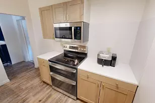 542 Benson Ave SW, Willmar, MN 56201 - Photo 9