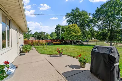 2823 Silver Lake Road NE, Saint Anthony, MN 55418 - Photo 13