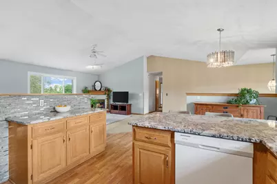 18566 96th Place N, Maple Grove, MN 55311 - Photo 9