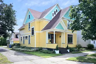 216 Kansas St, Winona, MN 55987 - Photo 1