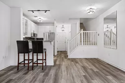 660 N 2nd Street #126, Minneapolis, MN 55401 - Photo 3