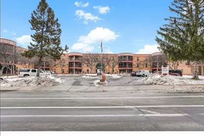 3232 Fremont Avenue N #215, Minneapolis, MN 55412 - Photo 3
