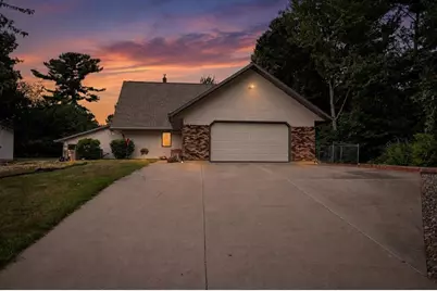 2707 Cherry Blossom Lane, Menomonie, WI 54751 - Photo 49