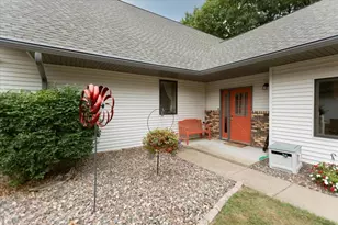 2707 Cherry Blossom Ln, Menomonie, WI 54751 - Photo 9