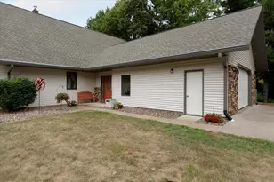 2707 Cherry Blossom Ln, Menomonie, WI 54751 - Photo 55