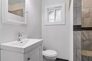 358 Cretin Ave S, Saint Paul, MN 55105 - Photo 13