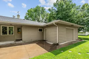 719 Park Ave, Hamburg, MN 55339 - Photo 9