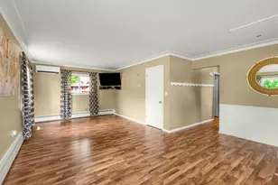 727 Tanglewood Dr, Shoreview, MN 55126 - Photo 3