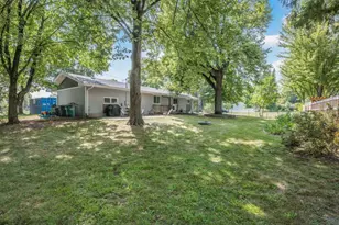 727 Tanglewood Dr, Shoreview, MN 55126 - Photo 25