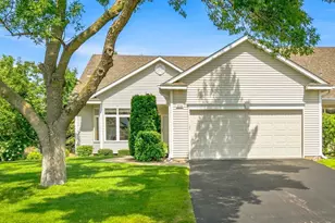 2774 Boulder Dr, Burnsville, MN 55337 - Photo 3