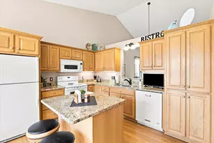 2774 Boulder Dr, Burnsville, MN 55337 - Photo 11
