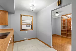238 MacArthur St W, South Saint Paul, MN 55075 - Photo 13