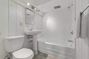1122 Marshall Ave, Saint Paul, MN 55104 - Photo 35