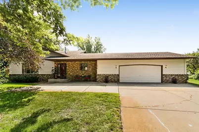 6038 18th Street N, Saint Cloud, MN 56303 - Photo 1