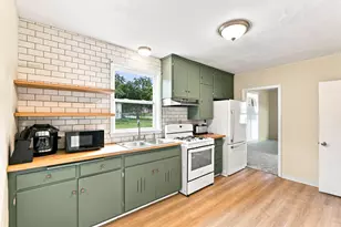 1651 Maryland Ave E, Saint Paul, MN 55106 - Photo 1
