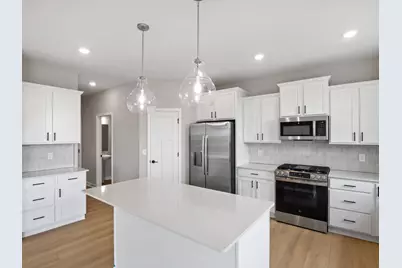 12421 Holden Way, Rogers, MN 55374 - Photo 3