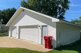 1801 4th Ave SE, Austin, MN 55912 - Photo 7