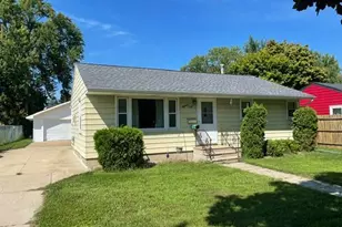 1801 4th Ave SE, Austin, MN 55912 - Photo 1