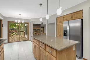1381 Interlachen Dr, Eagan, MN 55123 - Photo 17