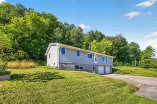 18599 Horse Shoe Rd, Rollingstone, MN 55969 - Photo 7