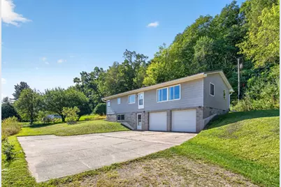 18599 Horse Shoe Road, Rollingstone, MN 55969 - Photo 5