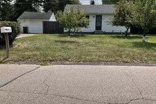 8835 S Hwy Dr, Circle Pines, MN 55014 - Photo 17