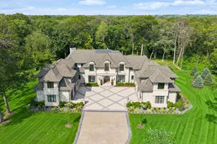 14 Cherrywood Cir, North Oaks, MN 55127 - Photo 3