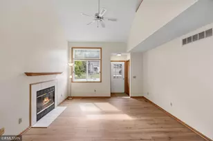 4831 Helena Ln N, Oakdale, MN 55128 - Photo 5