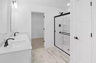 8864 Binder Wy, Woodbury, MN 55129 - Photo 15