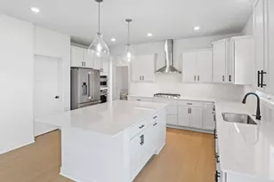 8864 Binder Wy, Woodbury, MN 55129 - Photo 3