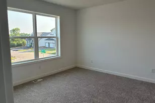 8852 Binder Wy, Woodbury, MN 55129 - Photo 11