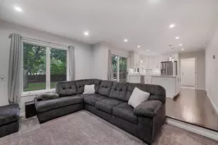 5262 Oxbow Ct, Champlin, MN 55316 - Photo 7