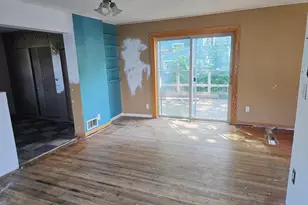 706 E 3rd St, Fairmont, MN 56031 - Photo 5
