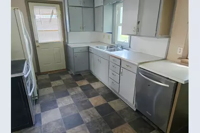 706 E 3rd Street, Fairmont, MN 56031 - Photo 7