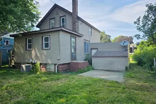 706 E 3rd St, Fairmont, MN 56031 - Photo 1