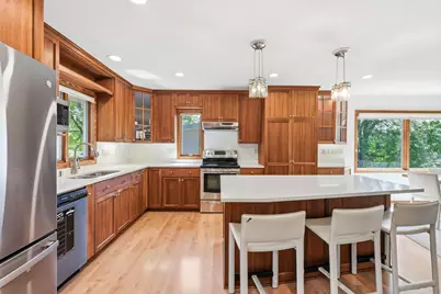 29 Orme Court, Saint Paul, MN 55116 - Photo 3