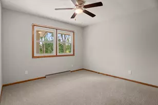 26250 Ipava Ave, Lakeville, MN 55044 - Photo 29