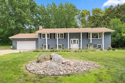 26250 Ipava Avenue, Lakeville, MN 55044 - Photo 3