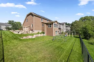 1192 Maple Ln W, Roseville, MN 55113 - Photo 39