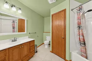 3931 Birmingham Ln NW, Rochester, MN 55901 - Photo 11